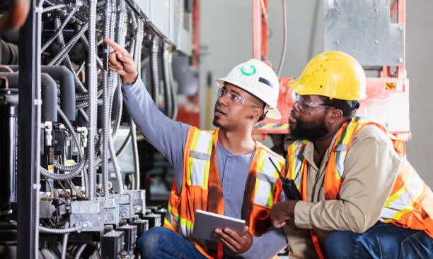Best Local Electrician Companies  in Conning Towers Nautilus Park, CT